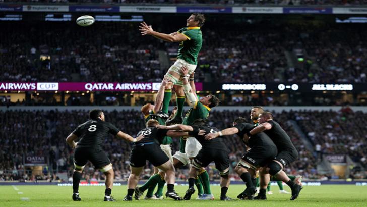 South Africa win a lineout against New Zealand